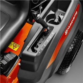TRATTORINO TOSAERBA HUSQVARNA Z242F ZERO TURN